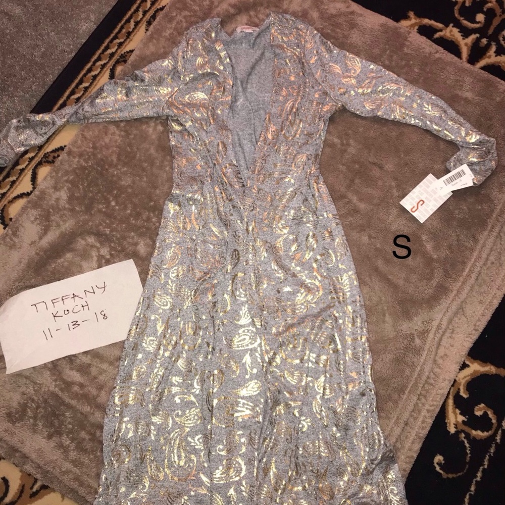 BNWT S grey/gold duster cardigan (lularoe Sarah)